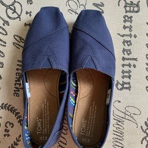 Toms Blue Tennis Shoes